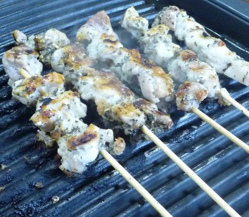 クロコダイルケバブ・ワニの串焼き　5本