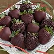 12 Dreamy Dark Chocolate Covered Strawberries