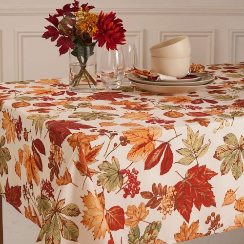 Great Fall Tablecloths To Take You All The Way Through Thanksgiving