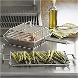 Review   / Grilling Baskets and Tray: Lidded Shaker