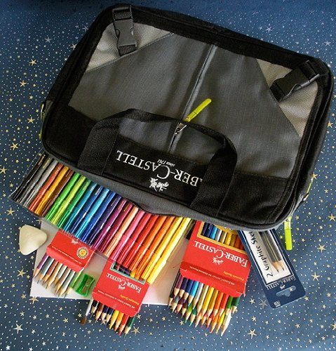 Childrens Toyshop  Toys : Sketching and Drawing Set