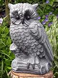 Tierfigur Steinfigur grosse Eule schiefergrau