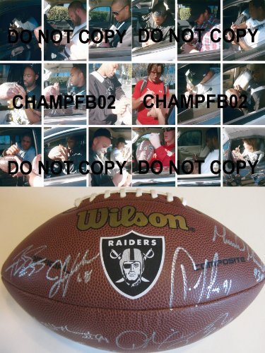 2011 OAKLAND RAIDERS TEAM SIGNED,AUTOGRAPHED,NFL LOGO FOOTBALL WITH PROOF + COA