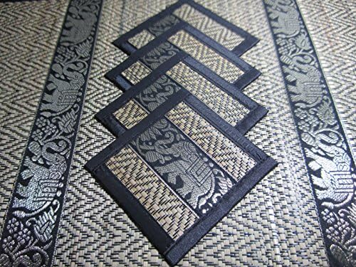 Placemat Dinning Table Set. 4