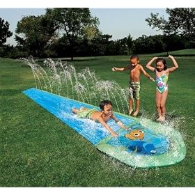 Disney Pixar Finding Nemo: Nemo's Big Splash Water Slide