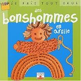 Je fais tout seul des bonhomme en argile