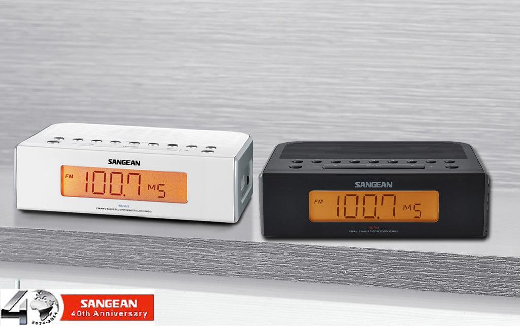 Sangean RCR5 Digital AM/FM Clock Radio Electronics