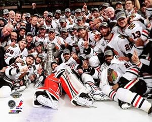 Chicago Blackhawks 2013 Stanley Cup Championship Team Celebration Photo 8x10