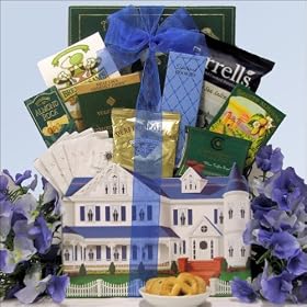 Settling In: Housewarming Gift Basket