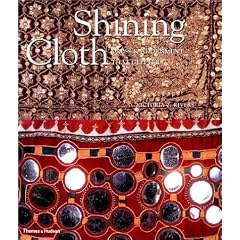 The Shining Cloth: Dress & Adornment That Glitters: Dress and Adornment That Glitters