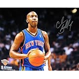 Chauncey Billups Autographed New York Knicks Ball In Hands Horizontal 8x10 Photograph - NBA Photos
