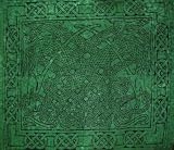 Review   / CELTIC DRAGON KNOT TAPESTRY-SPREAD-OUTSTANDING