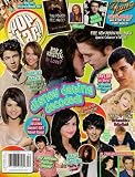 TWILIGHT POP STAR MAGAZINE SEPTEMBER 2009 TAYLOR LAUTNER MILEY CYRUS ROBERT PATTINSON JONAS BROTHERS NEW MOON POSTER AND MORE!