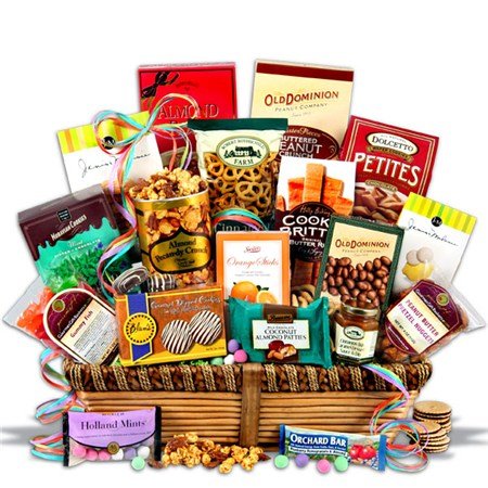 Sweets Gift Basket - Deluxe