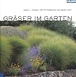 Gr�ser im Garten.