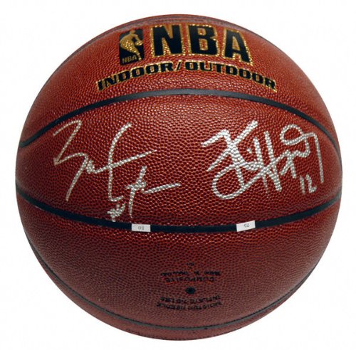 Mounted Memories Chicago Bulls Ben Gordon And Kirk Hinrich Autographed Spalding Basketball