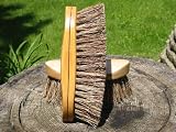 LEGENDS Union Fiber Curved Grooming Brush