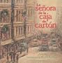 La Senora de la Caja de Carton