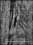 Secret Hollows - A Mary O'Reilly Paranormal Mystery (Book 7)