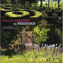 Dans les jardins du P�rigord