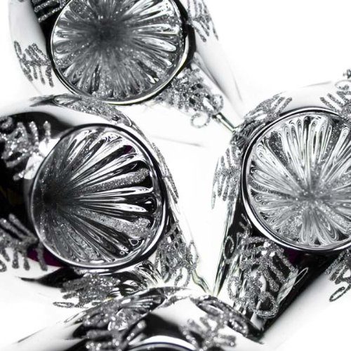 4 X 11.5cm X 5cm Silver Glass Olive Baubles With 