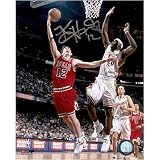 Kirk Hinrich Chicago Bulls -vs Cavaliers- 8x10 Autographed Photograph
