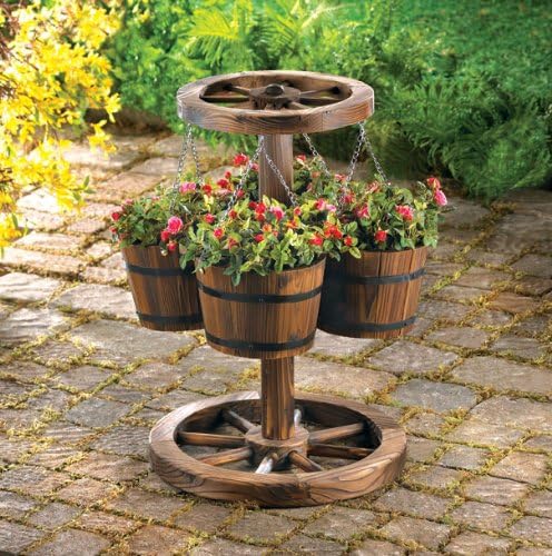 Wagon Wheel Planter