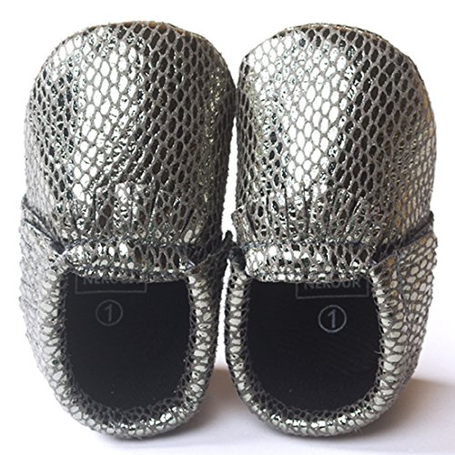Soft Baby Shoes Boy or Girl Has a Protective Effect When Practice Walking Shoes