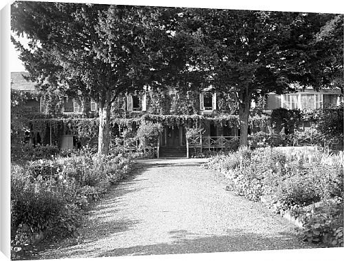 Canvas Prints of Giverny from Country Life 