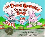 Dumb Bunnies Go To The Zoo (Dumb Bunnies)