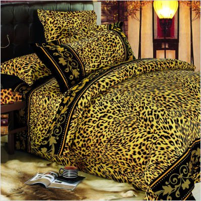 Leopard Duvet Cover Bedding Set Size: Full / Queen