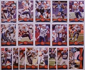 2012 Topps Football New England Patriots Team Set In a Protective Case - 17 cards including Lloyd, Gronkowski, Welker, Mayo, Brady, Ridley, Hightower RC, Jones RC, and Hernandez