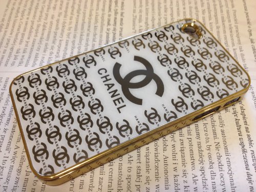 Limited Edition Brand New Chanel White Hard Case for AT&T 4G iPhone