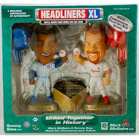Equity Sports - 1999 - Headliners XL - Sammy Sosa #21 Chicgo Cubs / Mark McGwire #25 St. Louis Cardinals - Home Run Commemorative 2-Pack - w/ COA - Limited Edition - Collectible