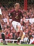 Jigsaw of Alex Hleb (Arsenal). Arsenal 2 0 Newcastle United. FA Premier League from Arsenal FC