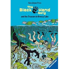 The Black Hand Gang and the Treasure in Breezy Lake. ( Ab 12 J.). Englische Ausgabe mit vielen Vokabeln.