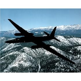 U-2 Spy Plane (In Air) Art Poster Print - 16" X 20"
