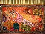 Review mogulinterior.com  / Earthy Orange Zardozi India Sari Tapestry Wall Hanging Throw Large