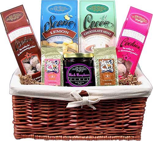 Grand Delight Gift Basket by Alaska Smokehouse