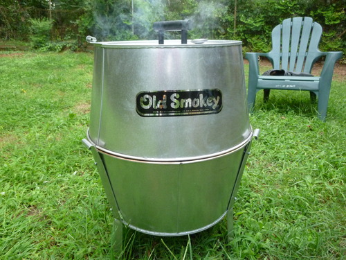 Amazon.com : Old Smokey Charcoal Grill #18 (Medium) : Freestanding