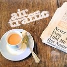 Never Even Told Me Her Name [Vinyl Single]