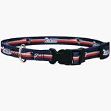 New England Patriots Adjustable Pet Dog Collar (Medium)