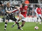 Jigsaw of Abou Diaby (Arsenal) Damien Duff (Newcastle) from Arsenal FC