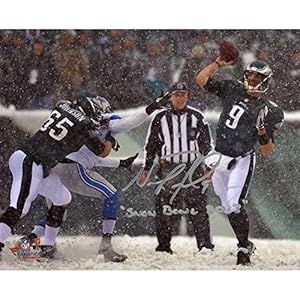 Nick Foles Philadelphia Eagles Autographed 8'' x 10'' Snow Throw Photograph with Snow Inscription - Memories - Mounted Memories Certified