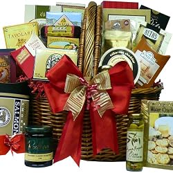 First Choice Premium Gourmet Food and Snacks Gift Basket - Picnic Hamper with Smoked Salmon