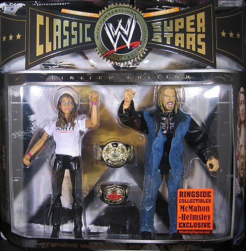 TRIPLE H & STEPHANIE MCMAHON CLASSIC SUPERSTARS EXCLUSIVE 2-PACK WWE TOY WRESTLING ACTION FIGURES