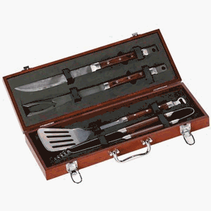 Picnic Plus PSM-206RW Wooden 4 Piece Chairman Barbecue Tool Set