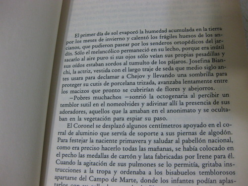 de amor y de sombra. de amor y de sombra. de amor y