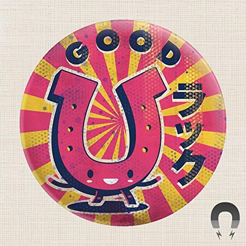 Good Luck Horseshoe Magnet Badge Bomb