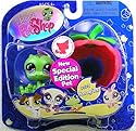 Littlest Pet Shop Assortment 'B' Series 1 Collectible Figure Inchworm with Apple (Special Edition Pet!)